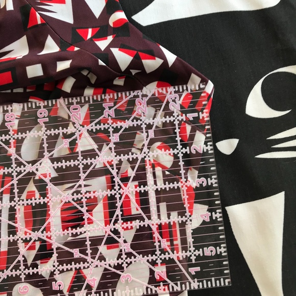 Jete Plus Size Red Brown Black Geometric Dress 2X - Picture 9 of 12